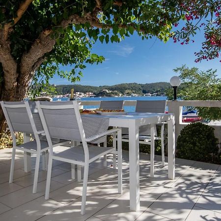 House Subic Διαμέρισμα Supetarska Draga Εξωτερικό φωτογραφία